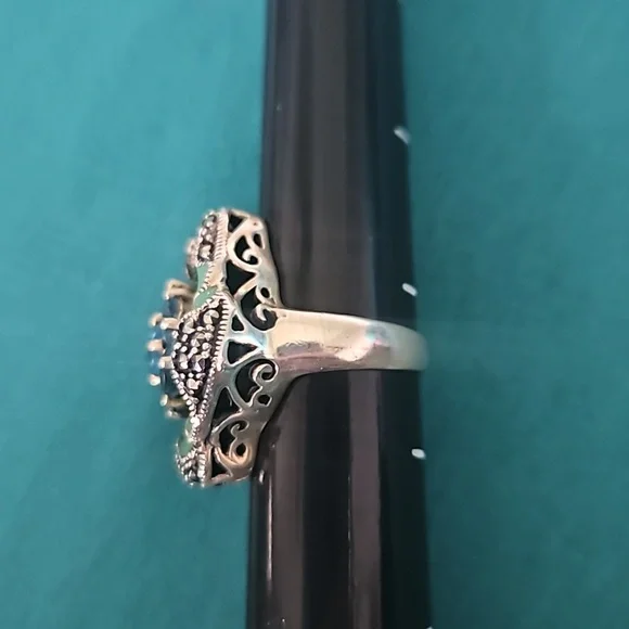 Dallas Prince Green & Blue Enamel Flower Ring Size 5.5